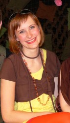 Barbora Doležalová jako Helena, zamilovaná do Demetria